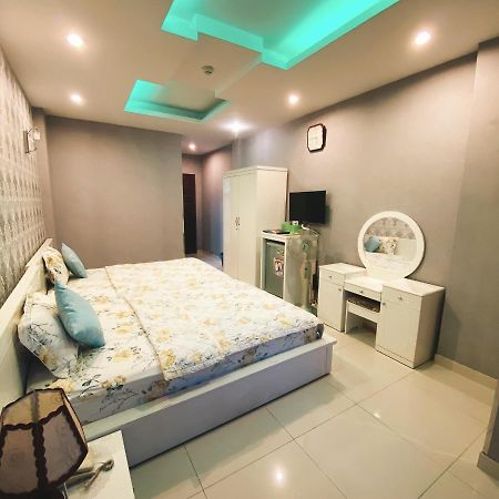 Redflower Hotel Хошимин Екстериор снимка